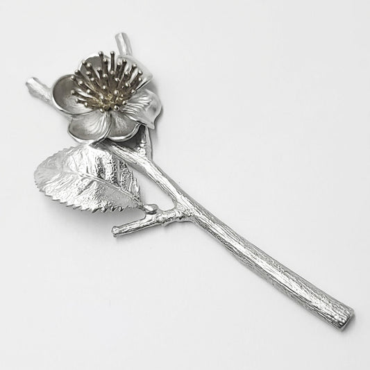 [TITASY] Pewter Chopstick Rest, Spoon Rest, Knife Rest – Tea Flower (CR-05T)