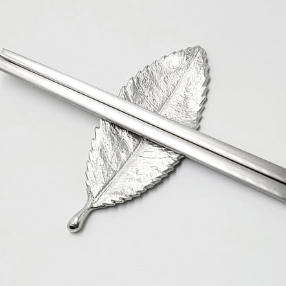 [TITASY] Pewter Chopstick Rest, Spoon Rest, Knife Rest – Tea Leaf (CR-02T)